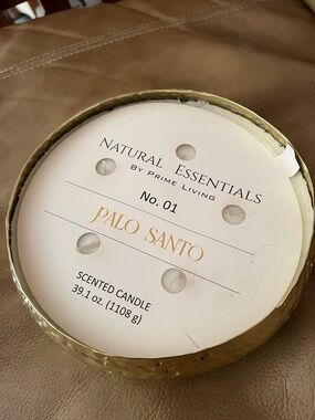Natural Essentials Palo Santo Scented Candle - Gold